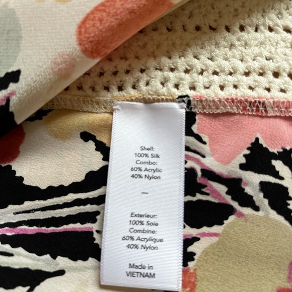 ELIZABETH & JAMES SLEEVELESS BLOUSE - Picture 4 of 7